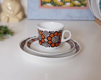 Trio set Arabia Finland coffee cup, saucer and side plate, made in Finland vintage ceramics teacup set 150ML