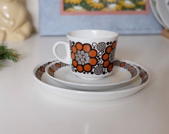 Trio set Arabia Finland coffee cup, saucer and side plate, made in Finland vintage ceramics teacup set 150ML