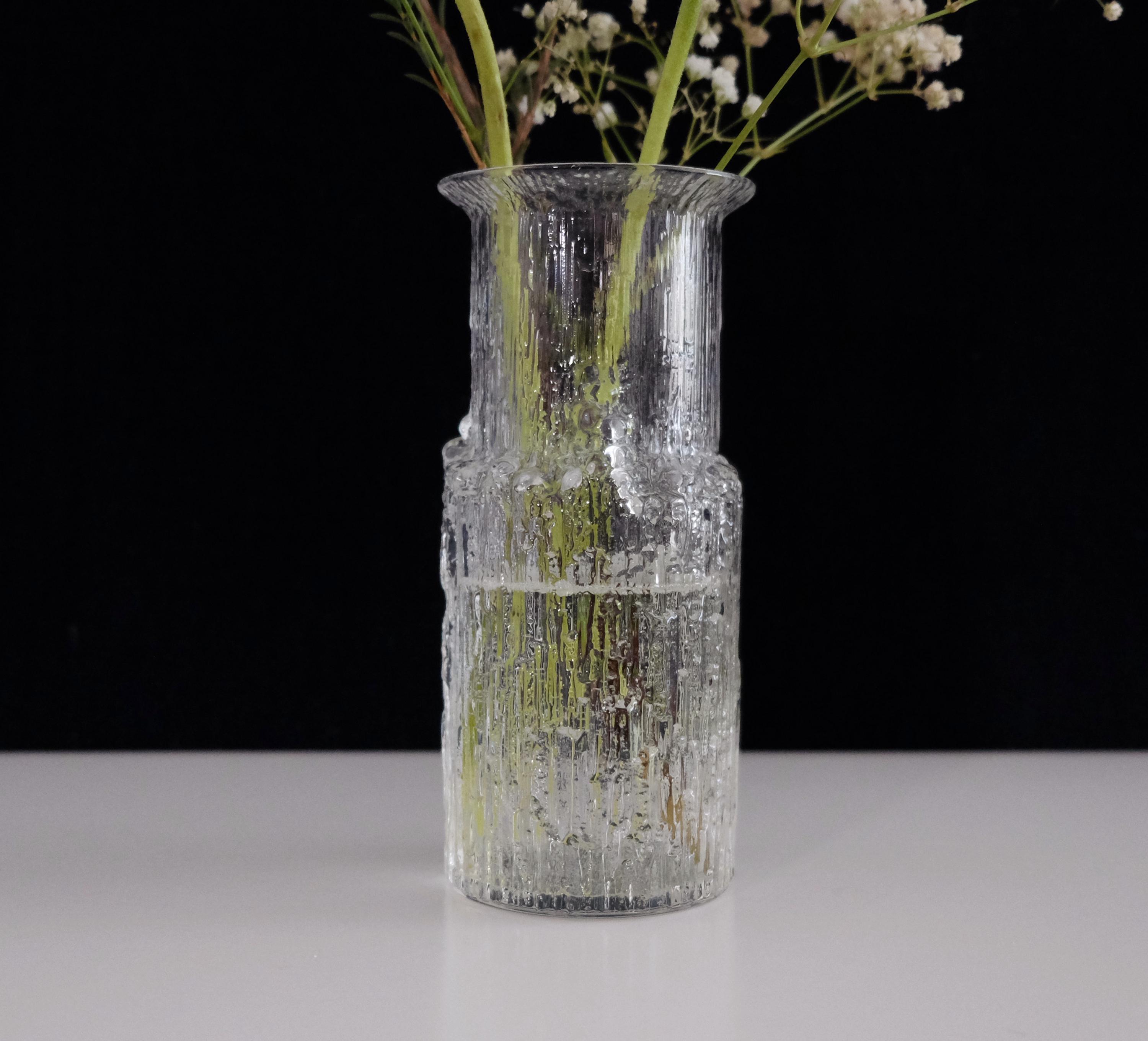 タピオヴィルカラ　アルニカ　ヴィンテージ　イッタラ　ヌータヤルヴィ　花瓶 ヴィンテージ イッタラ アルニカ花瓶、タピオ ヴィルッカラ作