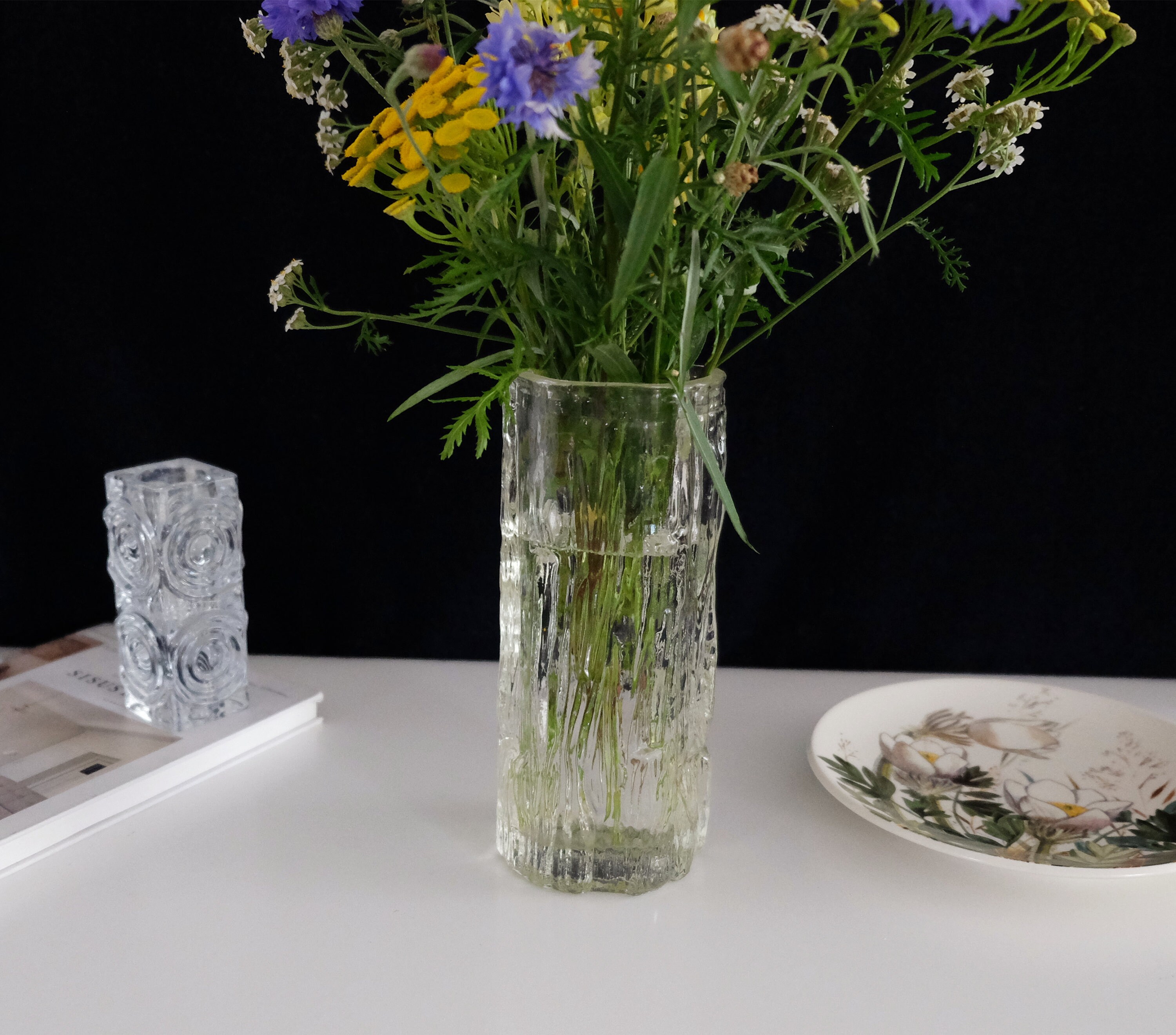 Iittalaイッタラ｜Avenaアヴェナ｜フラワーベース氷柱デザイン