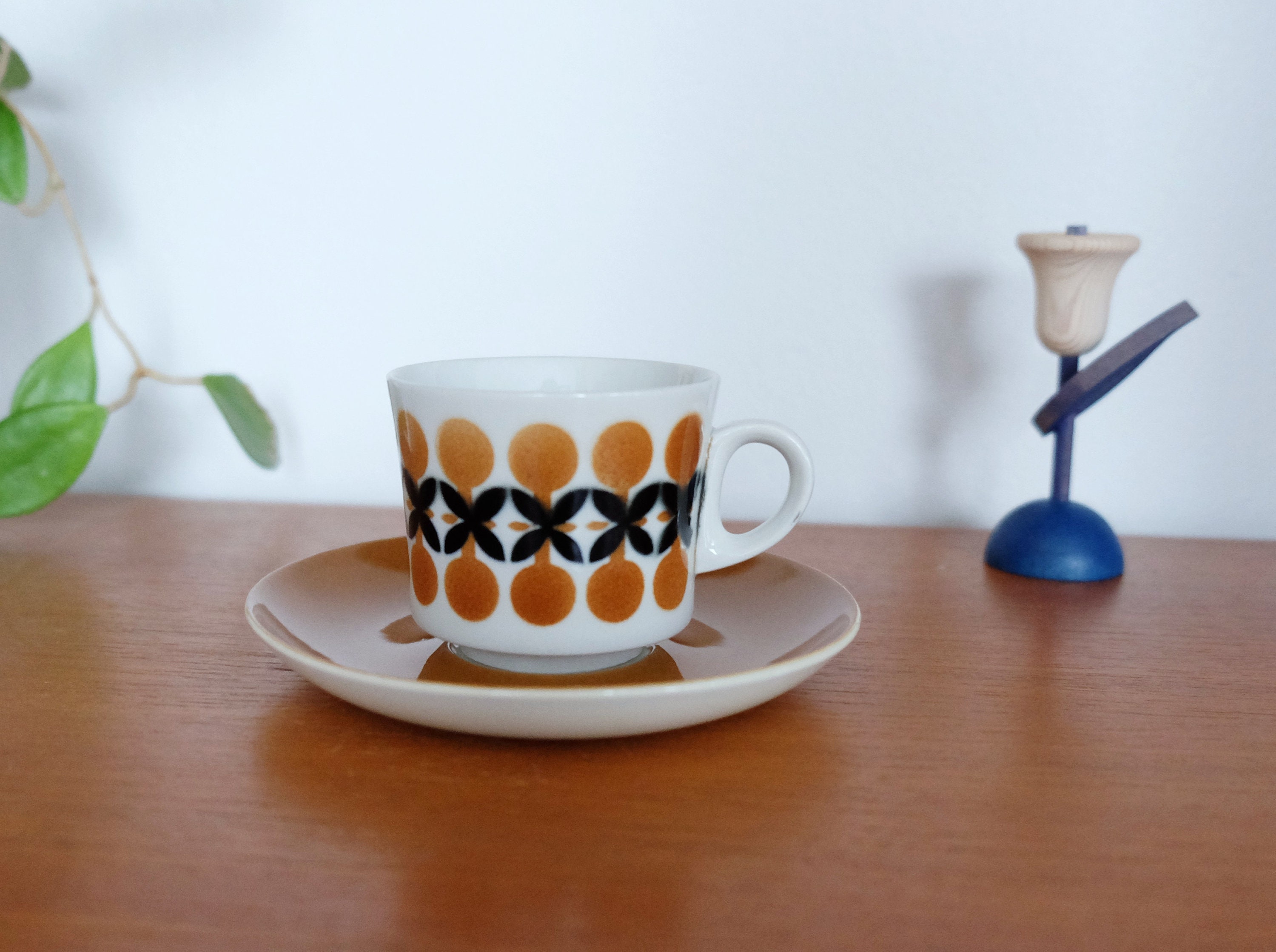 Arabia Finland: Six TAIKA Stripe Series Coffee Cups, Six Saucers, and Five  Bread Plates - Etsy