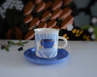 Mint condition Finland Zeebra Ceramic. hand painted vintage coffee cup and saucer. Arabia Finland porcelain tea cup