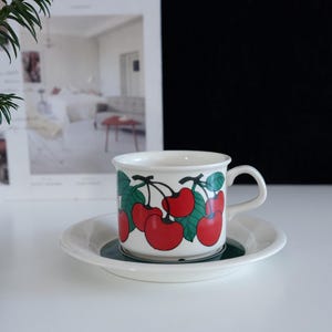 Arabia Finland Arabia Kirsikka (Cherry) Coffee Cup/ tea cup and saucer 180 ML , made in Finland vintage ceramic 1970S