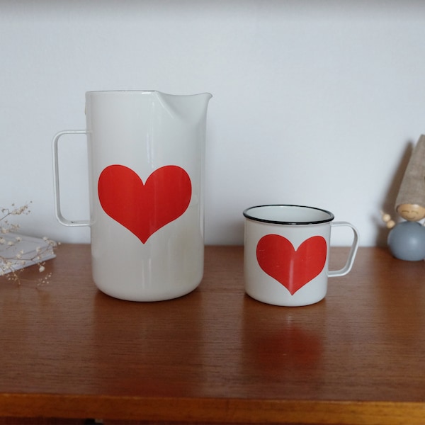 Arabia Finel Sydän heart jug 1.5 L vintage enamel pitcher, vase, juice jug, mug, designed by Kaj Franck