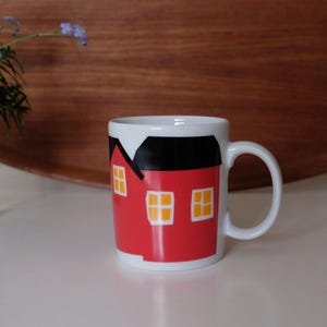 Marimekko mökki cottage mug 2006 like new condition