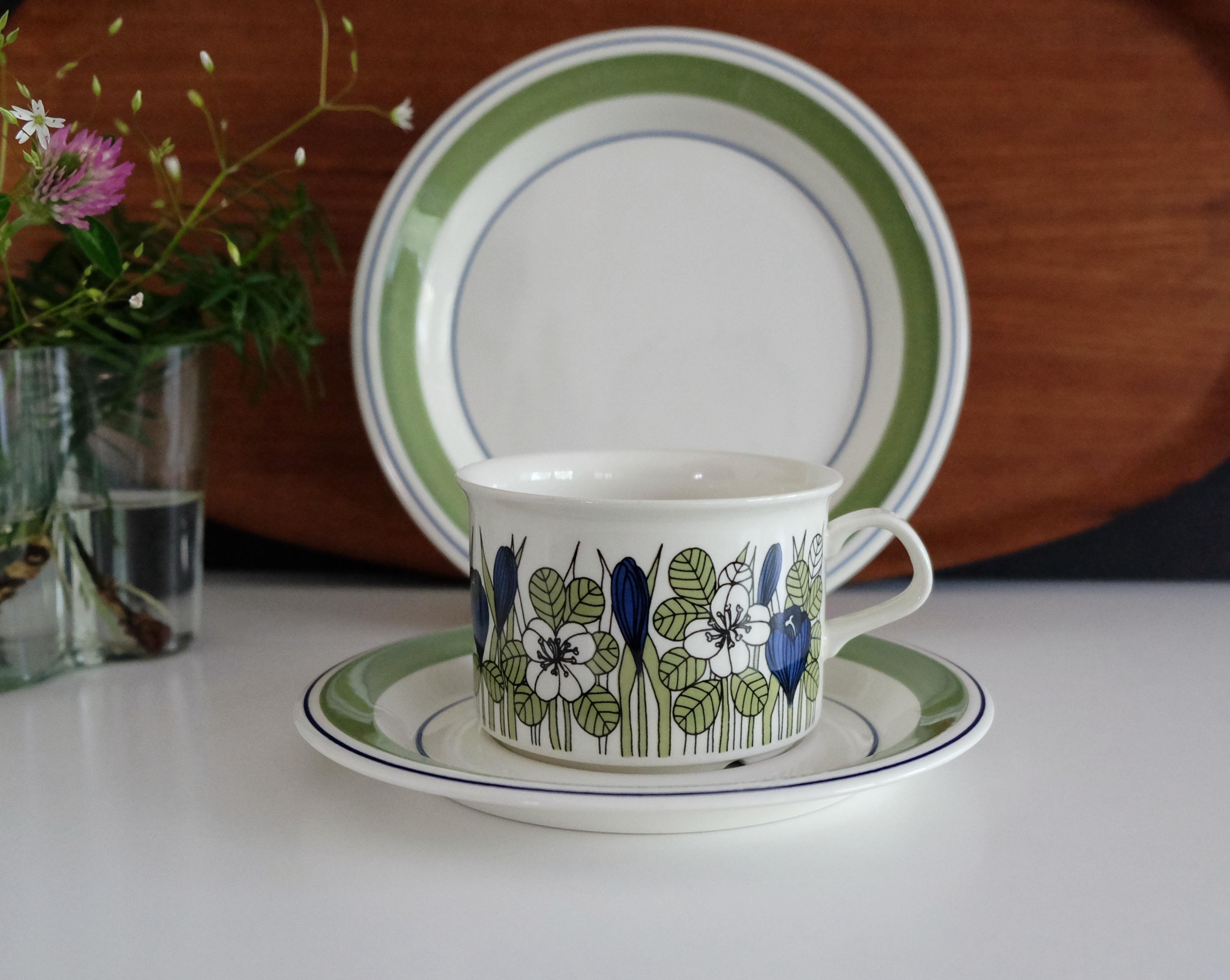 Arabia krokus cup&saucer B Arabia Krokus Coloured Mug 0,3 l