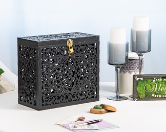 Caja para tarjetas de boda góticas: Caja de madera negra personalizada con cerradura.