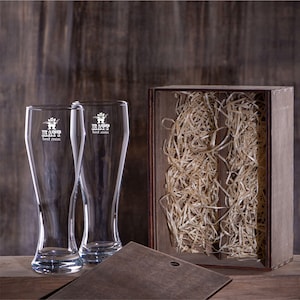 Personalized Beer Gift Set, Custom Engraved Pilsner Glasses in a Wooden Box, Perfect Gift for Him, Dad, Husband, Groomsmen, or Beer Lover