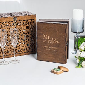 Set da matrimonio rustico con scatola porta biglietti, scatola per flauto personalizzata e scatola per anelli, regalo con incisione "Mr. Mrs".