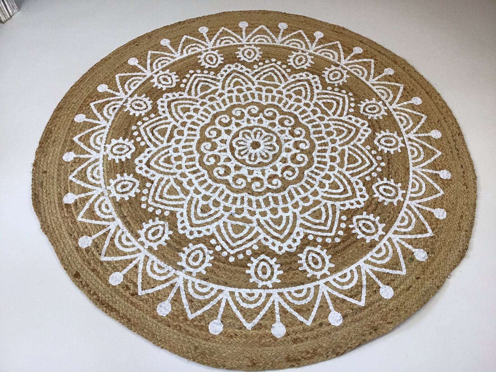 MANDALA Round Braided Jute Rug with Block Print Indian Black Etsy