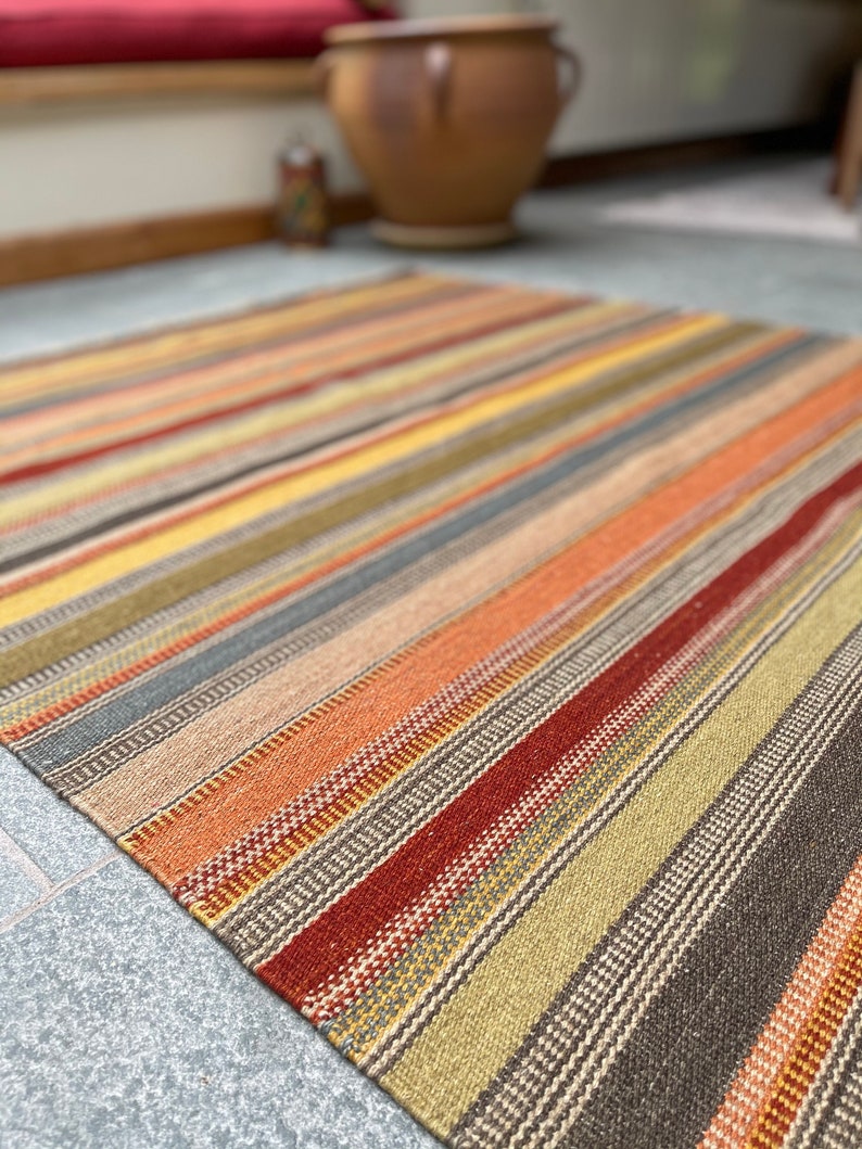 Grand Bazaar Wool Hand Loomed Warm Multicolour Striped Kilim Rug Various Sizes Available image 4