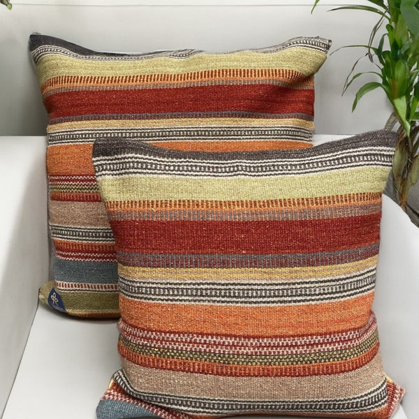 Housse de coussin carrée automne chaude en laine et coton kilim à rayures 45 cm x 45 cm