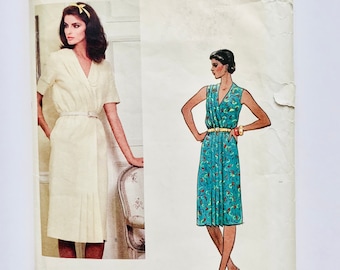 Vintage 1980's Vogue 7971, Women's Wrap Dress Pattern, Sz10