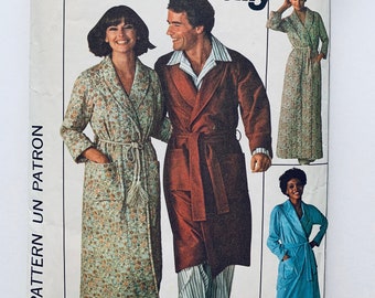 Vintage 1970’s Simplicity 7702, Women’s Robe Pattern, Sz 8-10 B32 1/2”-32 1/2” W24”-25”, Pre-cut