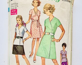 Vintage 1960’s Simplicity 8161 Women’s Petite Wrap-Dress or Tunic & Skirt Pattern, Sz16 1/2 B39 W32 H41, Pre-cut