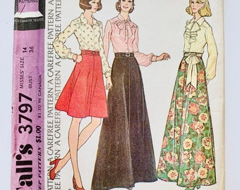 Vintage 1970’s McCall’s 3797, Women’s Blouses & Skirt Pattern, Sz14 B36” W28” H38”, Uncut