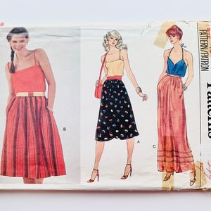 Vintage 1980’s Vogue 7609 Women’s Skirt Pattern, Sz16 W30” H40”, Uncut