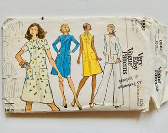 Vintage 1970’s Very Easy Very Vogue 8561, Women’s Dress, Tunic & Pants Pattern, Sz14 1/2 B37” W31” H39”, Pre-cut