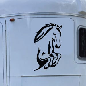 Autocollant vinyle représentant un cheval cabré, graphisme pour pick-up 4x4 sur le thème équestre, autocollant latéral ou de fenêtre pour van à chevaux (vinyle 7 ans).