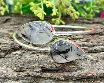 Schwarzer Rutil-Armreif aus Silber, handgefertigter Armreif, zwei Steinbirnen-Schwarz-Rutil-Armreif, einstellbarer offener Armreif, Geschenk für sie, M-494