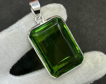 Peridot Silver Pendant, Handcrafted Pendant Jewelry, Unique Peridot Pendant for Necklace, Gemstone Jewelry, Gift For Her, M-444