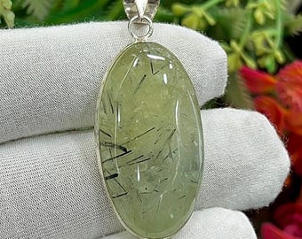 Prehnite Silver Pendant, Handmade  Pendant Jewelry, Prehnite Basic Pendant, Gemstone Jewelry, Plain Design Pendant, Gift For Her, M-160