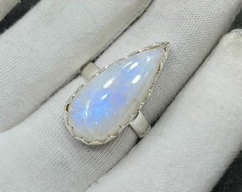 Strahlender REGENBOGEN MONDSTEIN Ring, Boho Ring, Handgemachter Mondstein Ring, Statement Ring, Edelstein Ring, Geschenk für Sie, M-144