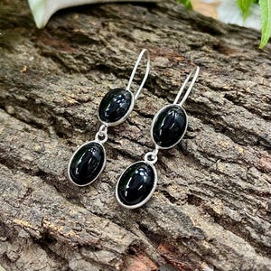 Brilliant BLACK ONYX Silver Earring, Handmade Silver Earring, Black Onyx Dangle Earring, Gemstone Earring, Gift For Her, M-109
