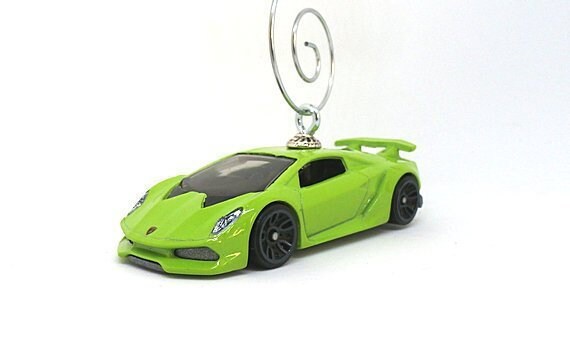 hot wheels lamborghini green