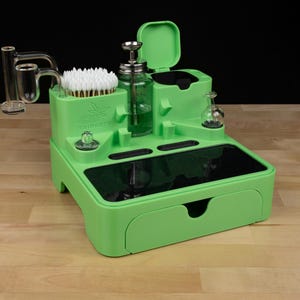 Concentration Station | Cleaning and Organization Dab Tray | Silicone | Iso Pump