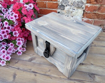Cofre de madera hecho a mano Tesoro caja de pecho Keepsake caja de madera rústica juguete juguete almacenamiento madera caja bebé ducha regalo pirata cofre cofre cofre