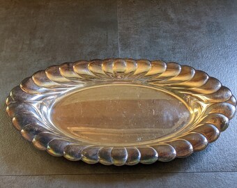 Wall Decor Plastic Serving Tray Large Waverly Products Scalloped Oval Serving Tray Thanksgiving Serving