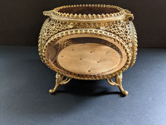 Vintage French Ormolu Filigree Gold-plated Jewelr… - image 1