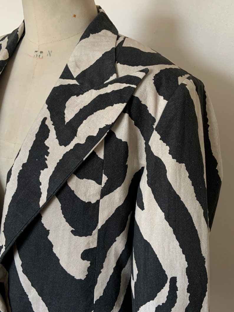 Zebra Pattern Over Size Blazer main image 1