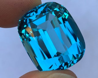 61 Ct's Stunning Blue Swiss Topaz Gemstone, Swiss Topaz Gemstone, Swiss Blue Topaz, Blue Swiss Topaz, Cushion Cut Topaz, Swiss Topaz