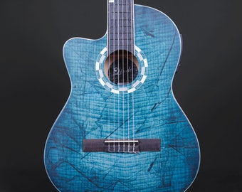 Lindo B-STOCK Left-Handed 960CEQ Picasso Blue Classical Electro-Acoustic Guitar & 10mm padded Gigbag (Minor Cosmetic Imperfections)