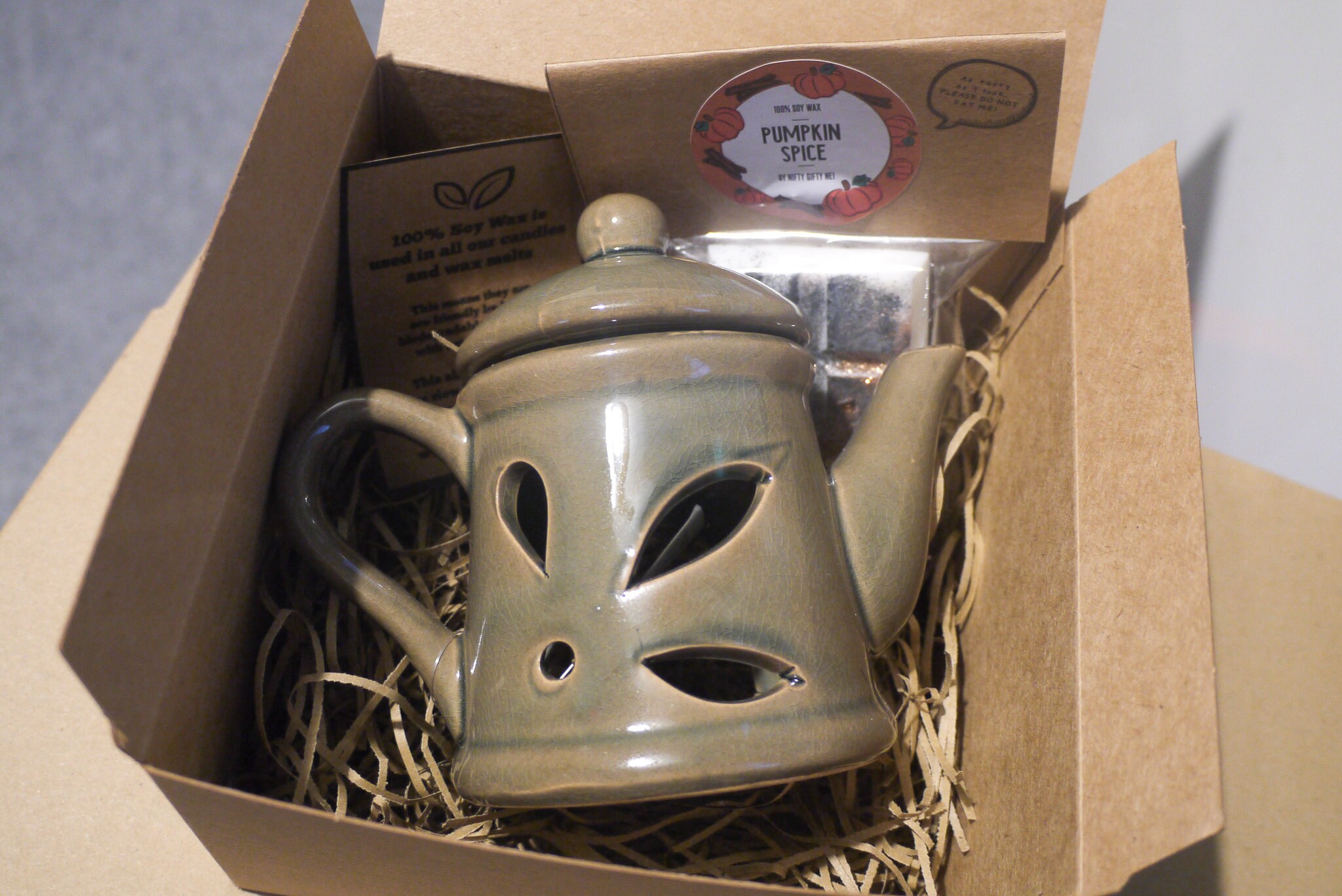 Brown/Green Teapot Ceramic Wax Burner Soy Wax Melt of Etsy.de