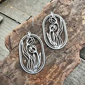 Delicate Silver Floral Oval Earrings • Lightweight