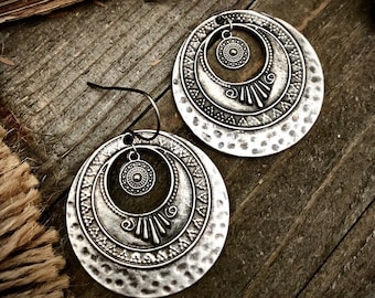 Silver Plated Bohemian Dangle Earrings: Statement Disc Design