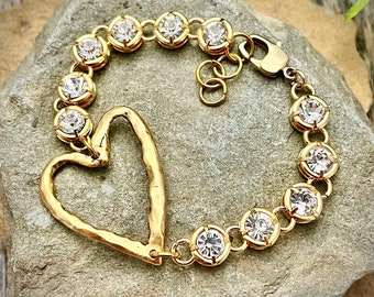 Gold Pewter Chunky Heart Rhinestone Bracelet