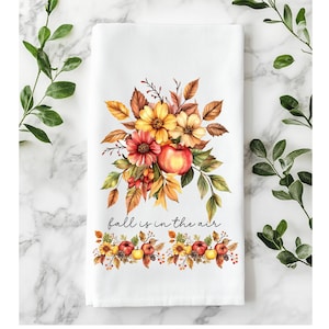 Apple Kitchen Towel: French Country Fall Decor