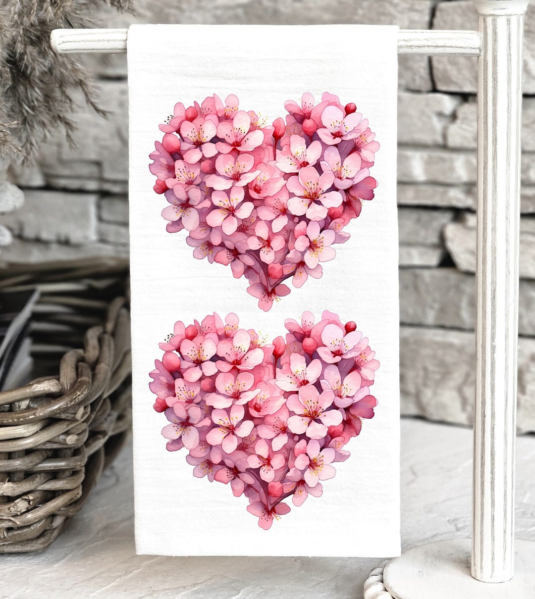 Valentine Kitchen Towel, Valentine Tea Towel, Red and Pink Heart Décor