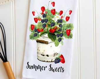 Strawberry Kitchen Tea Towel, Strawberry Flour Sack Farmhouse Towel, Summer Berries,  Bucket of Berries Kitchen Decor, Fruit Towel