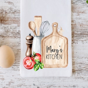 Personalized Dish Towel, Custom Tea Towel, Personalized Kitchen Towel, Cutting Board, Kitchen Gift, Gift for Grandma, Gift for Cook