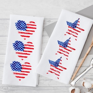 Patriotic Tea Towels, 4th of July Kitchen Decor, Summer Decorating, Summer Holidays, American Flags Hearts and Stars