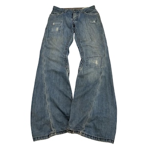 Vaqueros anchos Y2K: Vaqueros Stitch's Usa Brand Extreme Flare / W32