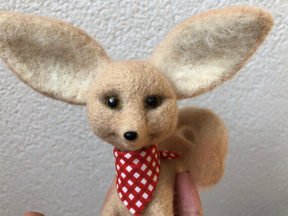 ニードルフェルトのフェネックギツネ - Etsy 日本
