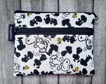 Make-up bag Snoopy black and white comic cult Peanuts Woodstock Handmade pencil case faux leather gift idea mobile phone bag vegan cosmetic bag