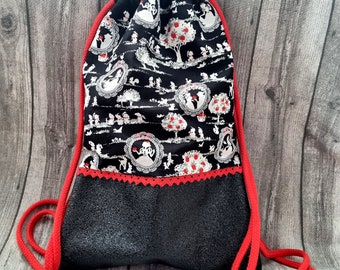 Backpack snow white 7 dwarfs black white red gym bag fairy tale bag NEW jute bag imitation leather with drawstring Kindergarten laundry