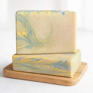 Sol de verano | Jabón floral fresco y brillante | Pastilla de jabón de verano hecha a mano